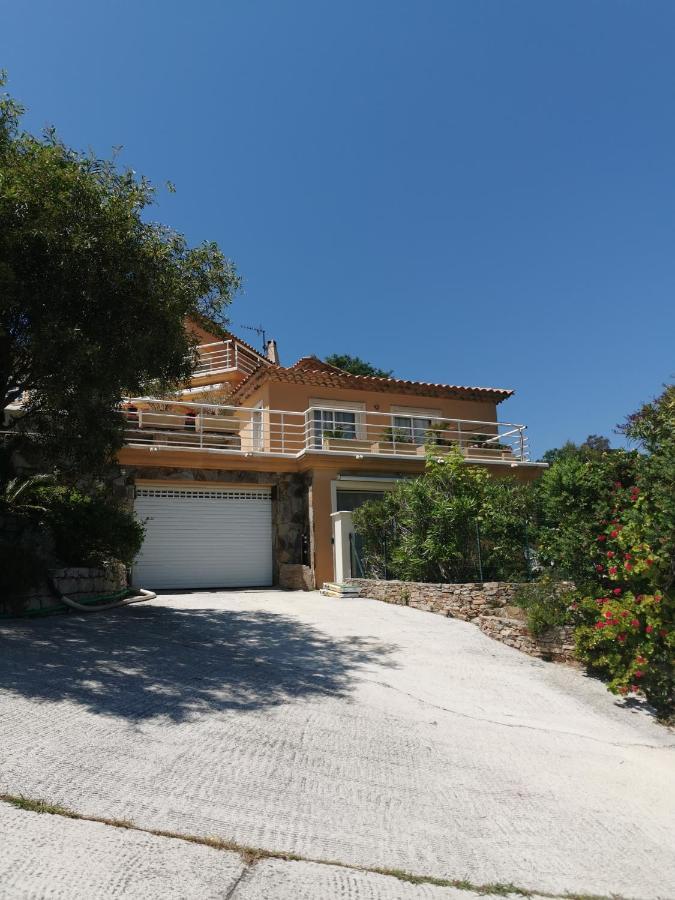 Ou Souleou Appartement Bormes-les-Mimosas Buitenkant foto