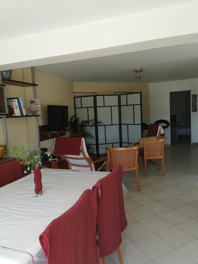 Ou Souleou Appartement Bormes-les-Mimosas Buitenkant foto