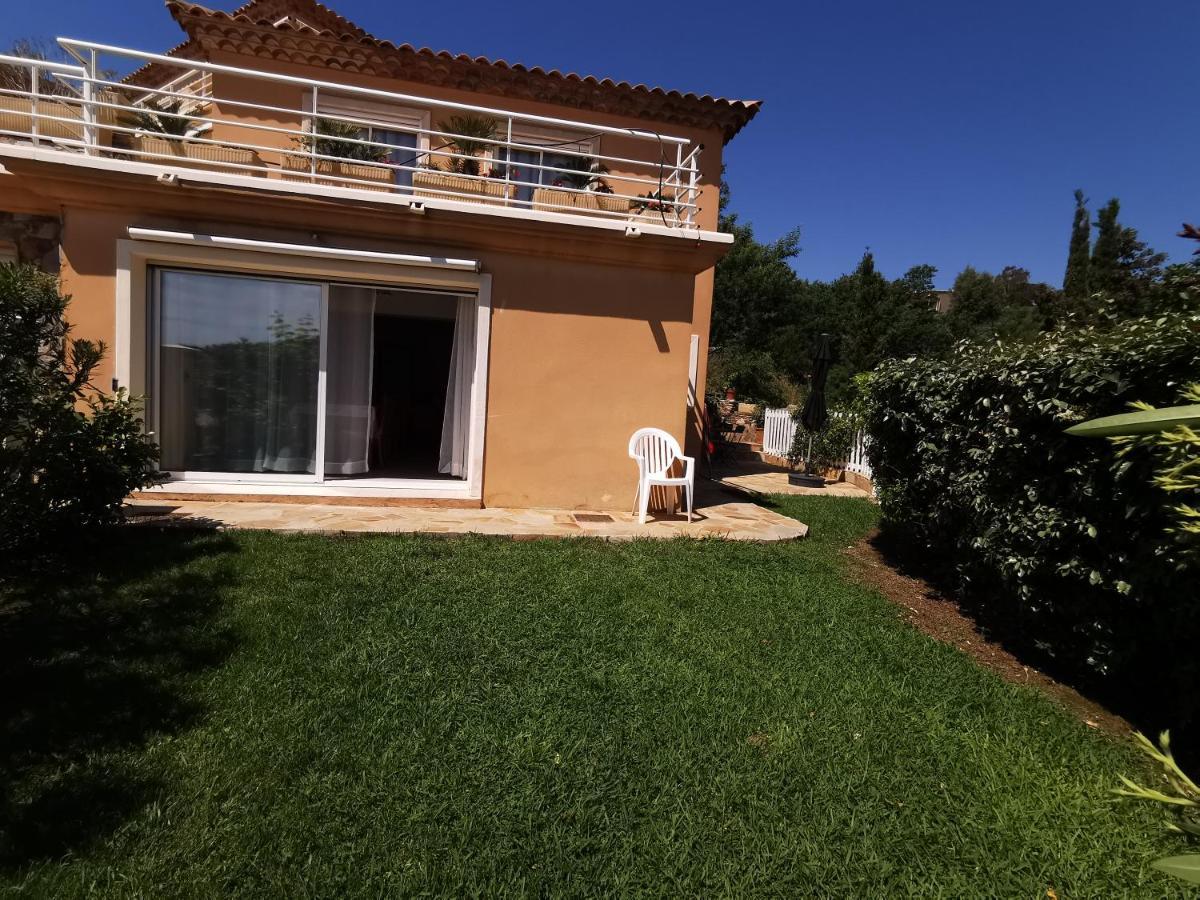 Ou Souleou Appartement Bormes-les-Mimosas Buitenkant foto