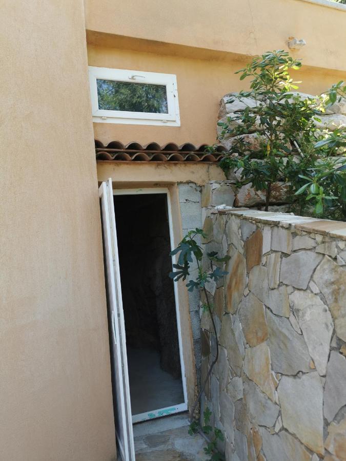 Ou Souleou Appartement Bormes-les-Mimosas Buitenkant foto