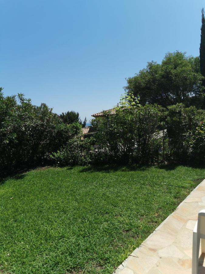 Ou Souleou Appartement Bormes-les-Mimosas Buitenkant foto