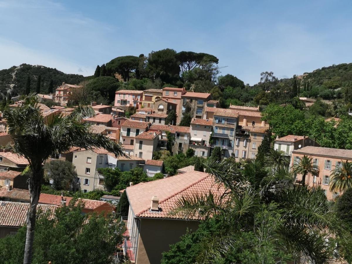 Ou Souleou Appartement Bormes-les-Mimosas Buitenkant foto