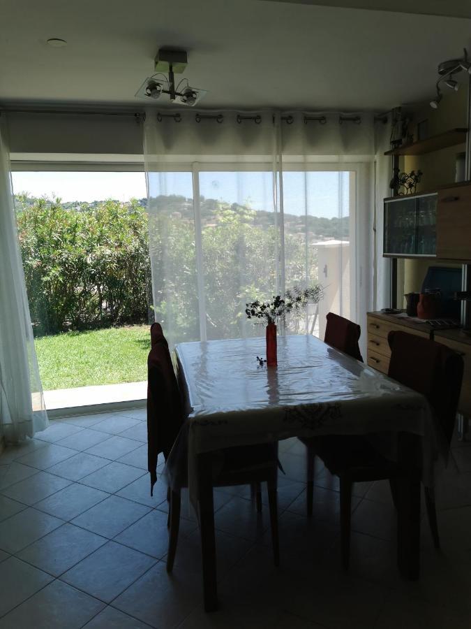 Ou Souleou Appartement Bormes-les-Mimosas Buitenkant foto