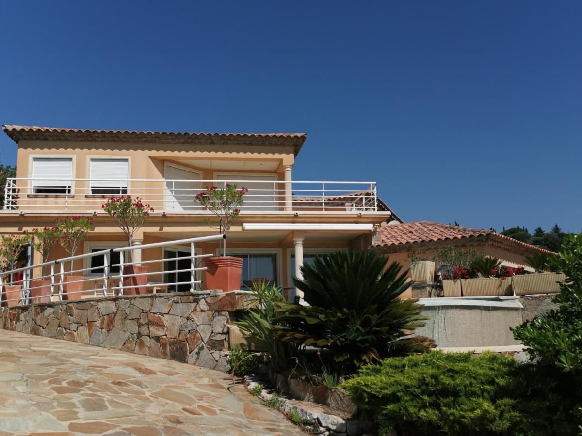 Ou Souleou Appartement Bormes-les-Mimosas Buitenkant foto